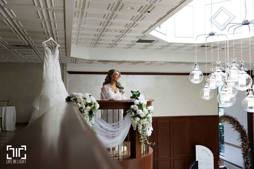 Featured image for “How a Ballroom Transforms Into a Ceremony Space at South Gate Manor in NJ”